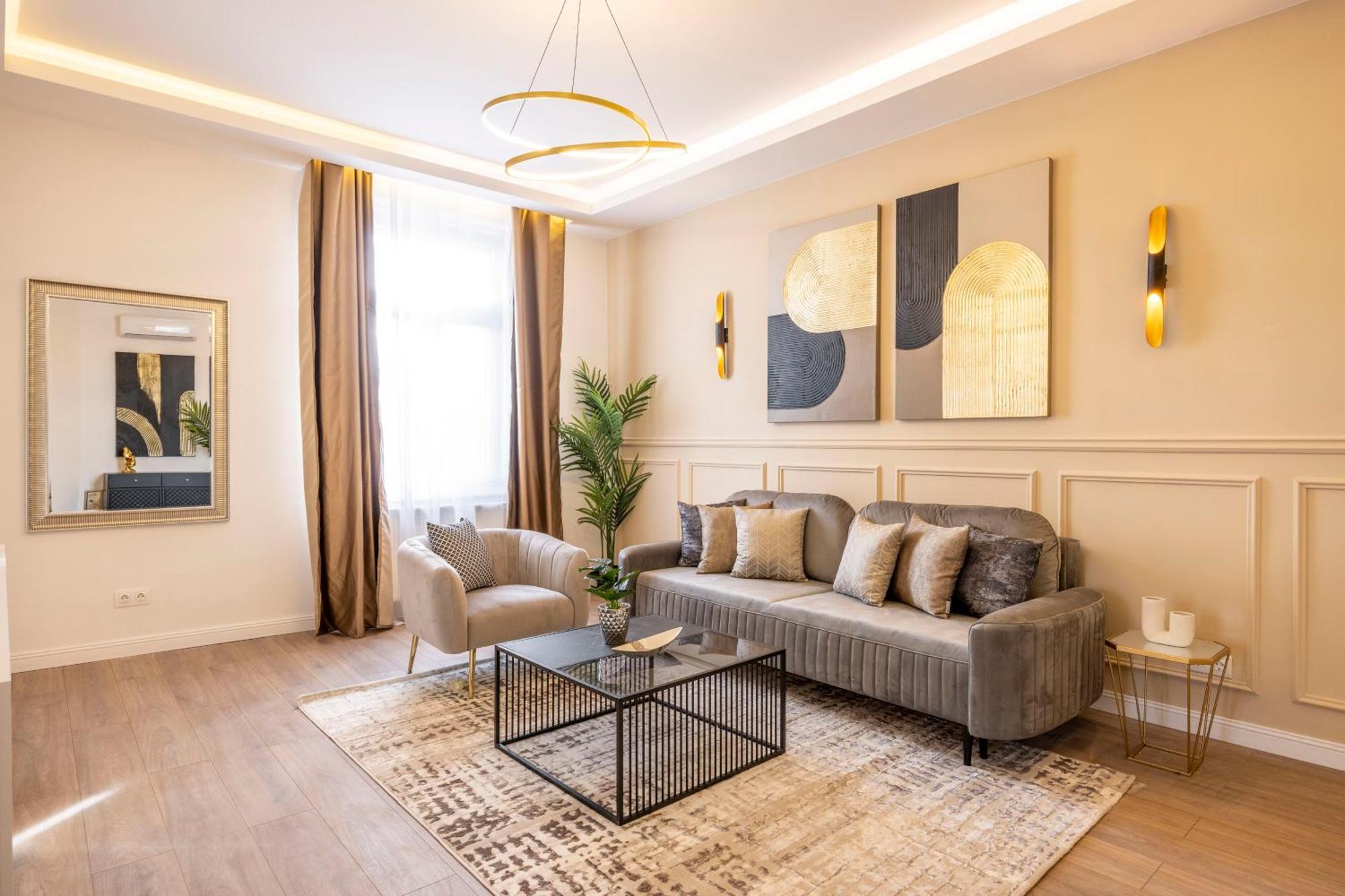 Luxury & Classy Central Apartment With 3Bedrm, 2Bathrm Budapest Exterior foto
