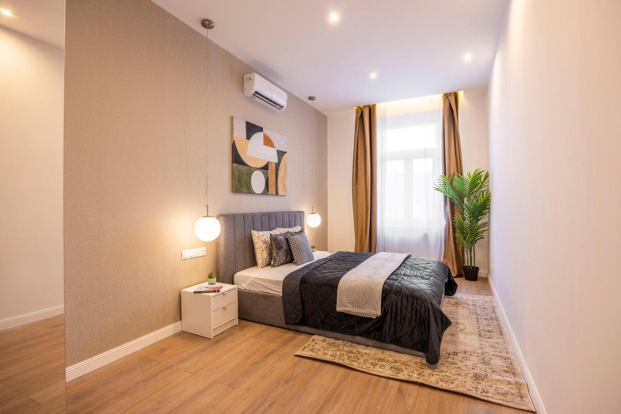 Luxury & Classy Central Apartment With 3Bedrm, 2Bathrm Budapest Exterior foto